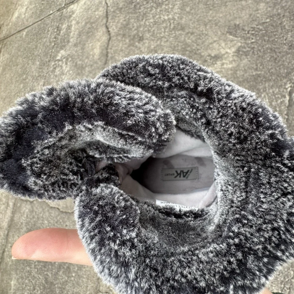 Anne Klein Gallup Sport Metallic Silver 7.5 M Winter Boot Faux Fur Lined